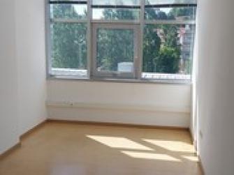Sala 1.04